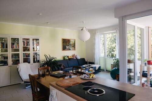 Wohnzimmer - Etagenwohnung mit 101,70 m&sup2; in Potsdam zum Kaufen