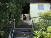 Treppe zu Garage und Carport - 