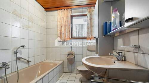 EG Badezimmer 1 - 