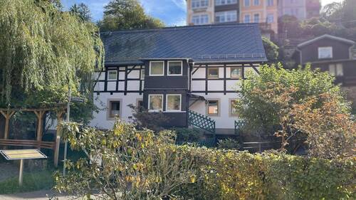 Haus 1 - Außenansicht - 9 Zimmer Einfamilienhaus in Kurort Rathen