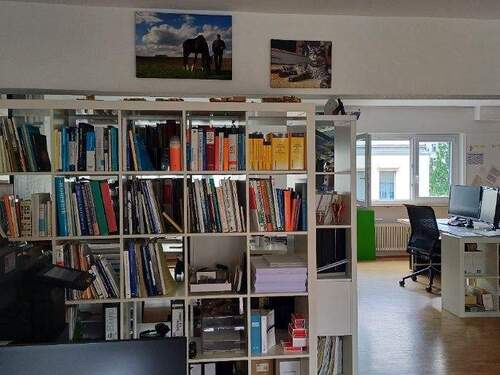 Großraumbüro - Büro mit 38,00 m&sup2; in Stuttgart zur Miete