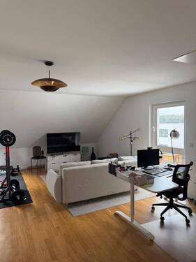 Studio - 