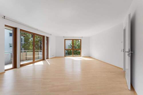 Wohnzimmer - 5 Zimmer Etagenwohnung zum Kaufen in Offenbach am Main