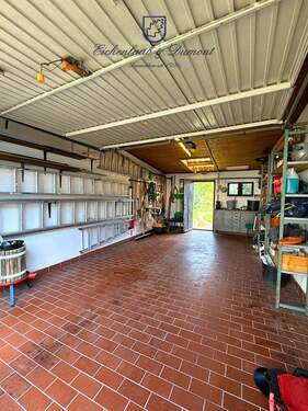 Garage - 