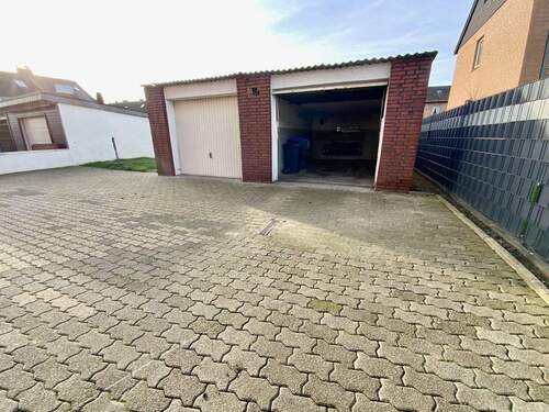 Zwei Garagen - 6 Zimmer Einfamilienhaus in Werne