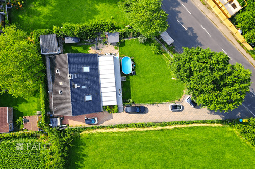 Tagaufnahme - Einfamilienhaus mit 288,00 m&sup2; in Köln zum Kaufen