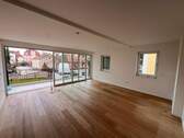 Wohnen und Balkon - Neuw.! 4-Zi.-Whg. (ca. 101 m²) mit ca. 12 m² Balkon am südöstlichen Altstadtrand von Regensburg