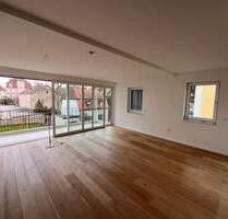 Neuw.! 4-Zi.-Whg. (ca. 101 m²) mit ca. 12 m² Balkon am südöstlichen Altstadtrand von Regensburg