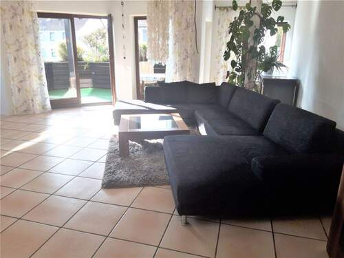 Bild 2 - 3 Zimmer Etagenwohnung zur Miete in Sulzbach-Rosenberg