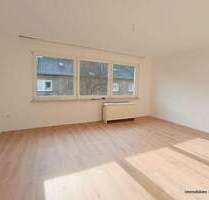 DU-Untermeiderich, Straßburger Straße 48 - Komplett sanierte 2 Zimmer-Wohnung ( Bezug Mitte Mai - 1. Juli möglich ) zu mieten !! - Duisburg