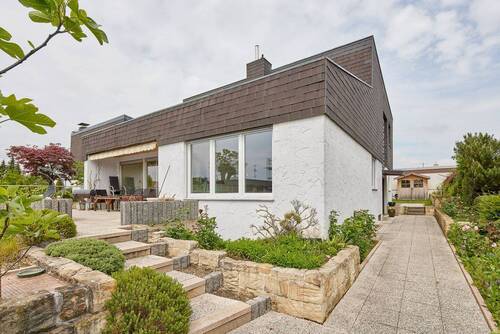 Hausansicht - Modernes Domizil mit hochwertiger Ausstattung in begehrter Lage von Waiblingen