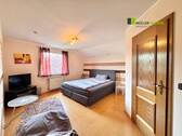 Schlafzimmer hinteres OG - 