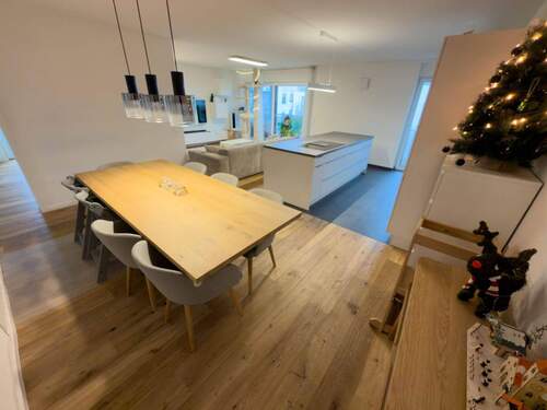 Wohnen / Essen - Modern. Großzügig. Ruhig. 4-Zimmer-Wohnung nahe dem Wasserturm