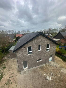 Bild 1 - NEUBAU I ERSTBEZUG ! EXKLUSIVE DOPPELHAUS DOPPELHAUSHÄLFTE in SELSINGEN, Nähe Zeven !