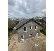 NEUBAU I ERSTBEZUG ! EXKLUSIVE DOPPELHAUS DOPPELHAUSHÄLFTE in SELSINGEN, Nähe Zeven !