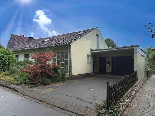 Frontansicht - Einfamilienhaus mit 100,00 m² in Dortmund zum Kaufen