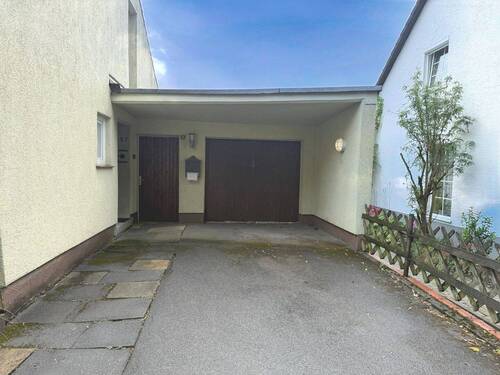 Garage - 