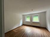 Wohnzimmer - 2 Zimmer Etagenwohnung zum Kaufen in Jena