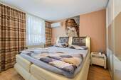 Schlafzimmer im Dachgeschoss - 