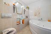 Wannenbad im Erdgeschoss - 