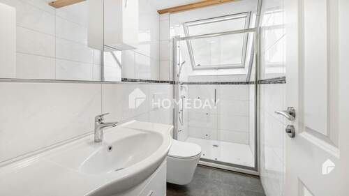1. OG Badezimmer 1 2 - 