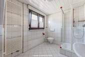 Badezimmer DG - 
