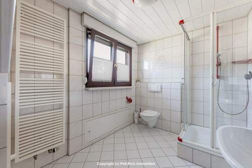 Badezimmer DG - 