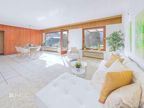 Wohnzimmer - Mehrfamilienhaus, Wohnhaus mit 210,00 m&sup2; in Köln zum Kaufen