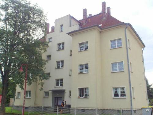 Ansicht Straßenseite - 3 Zimmer Etagenwohnung in Bischofswerda