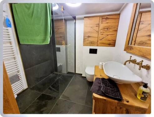 UG Duschbad - 