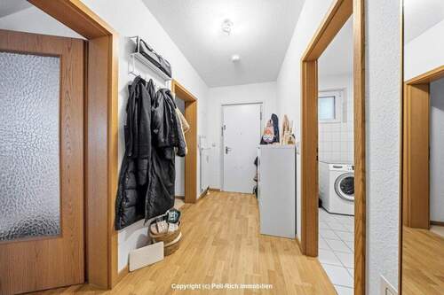 Flur/Eingangsbereich - 