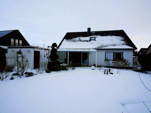 Blick auf die Terrasse - Einfamilienhaus mit 152,30 m&sup2; in Wolfenbüttel zum Kaufen