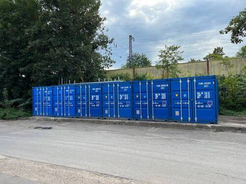 PHOTO-2023-08-23-08-08-22.jpg - Übersee-Container als Lagerfläche