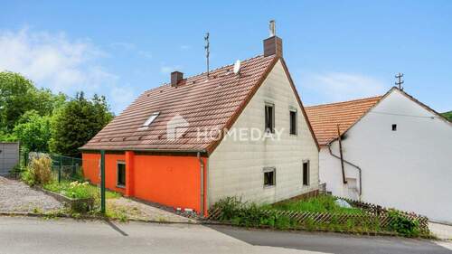 Außenansicht 2 - 6 Zimmer Einfamilienhaus zum Kaufen in Elzweiler