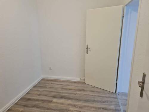 Schlafzimmer 2 - 3 Zimmer Etagenwohnung in Duisburg