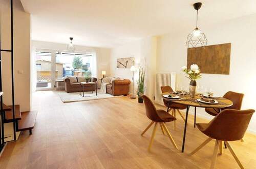 Esszimmerzimmer - Einfamilienhaus in Hummelsbüttel sucht Familie