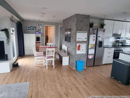 2 Wohn-und Essbereich - 3 Zimmer Etagenwohnung zum Kaufen in Mannheim