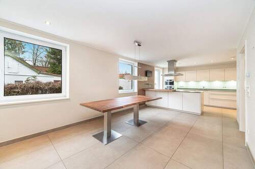 Essbereich EG - Einfamilienhaus mit 223,20 m&sup2; in München zum Kaufen