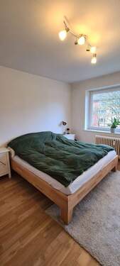 Ruhiges Schlafzimmer - 3 Zimmer Etagenwohnung in Kiel