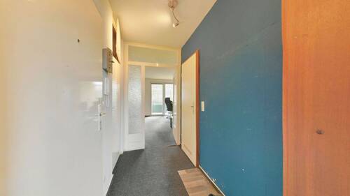 Flur - Etagenwohnung mit 47,00 m&sup2; in Hannover zum Kaufen