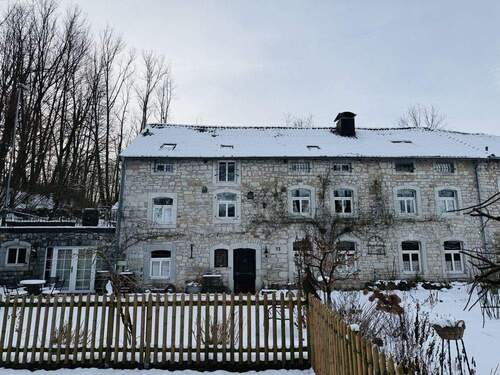 Ansicht - 8 Zimmer Mehrfamilienhaus, Wohnhaus zum Kaufen in Aachen / Hahn