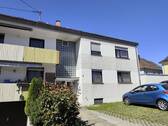 Außenansicht - San.bedürftige 3,5 Zi.Wohnung mit Balkon zusätzlichem Hobbyraum und Garage