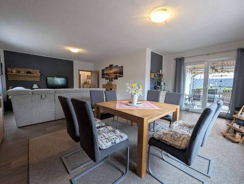 Ess- und Wohnzimmer - - Provisionsfrei- Junger Bungalow mit Pool in Weeze