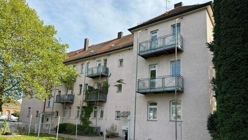Rückansicht - Etagenwohnung mit 86,60 m² in Heidenau zum Kaufen