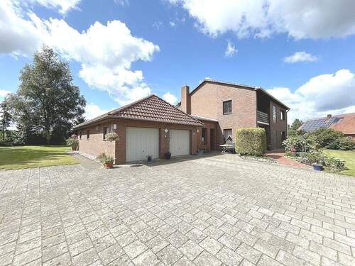 Ansicht Nord Innenhof - Volksbank Immobilien: Platz für Generationen - Familien aufgepasst - Provisionsfrei