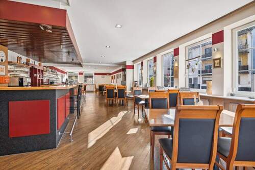 Restaurant - 