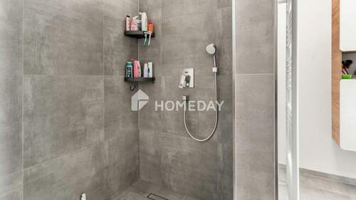 1. OG Badezimmer 3 - 