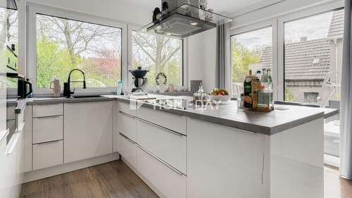 EG Küche 1 - Modernes Einfamilienhaus in Toplage - Ihre Wohlfühloase mit viel Platz