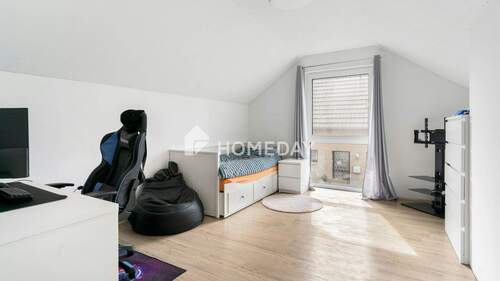 1. OG Schlafzimmer 1 1 - 