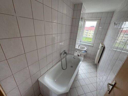 02CA-7AE3AD3F-PM-6854EECD.jpeg - 